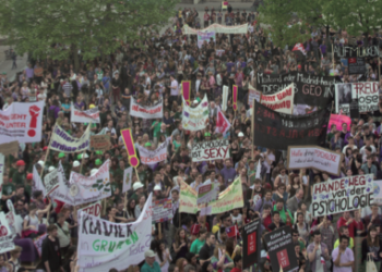 Halle geht auf die Straße