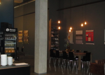 Ausgeschenkt: Kaffee und Kunst im Doppelpack