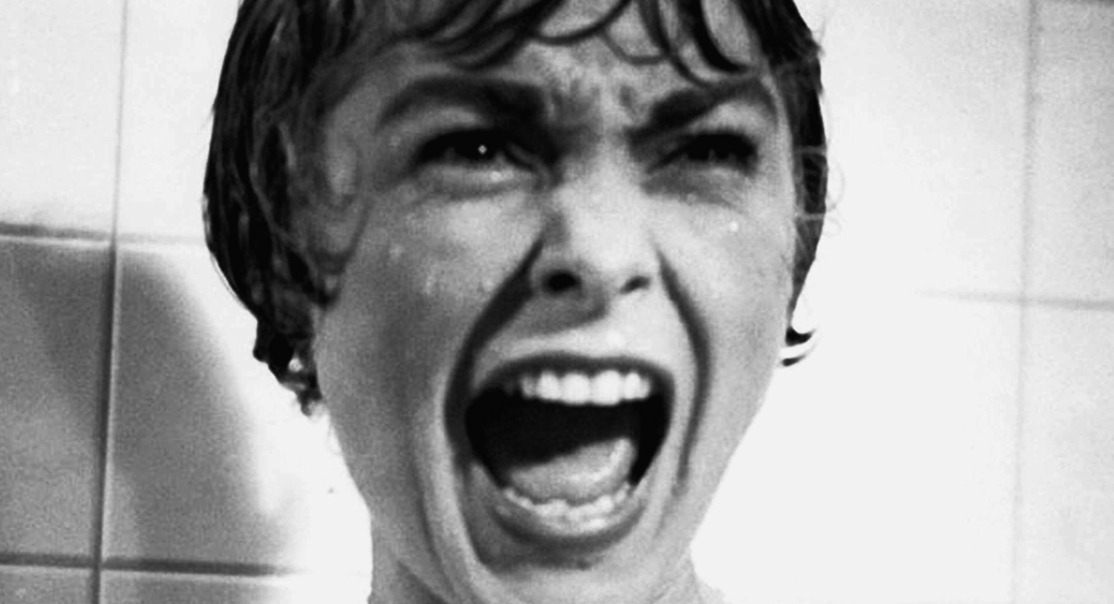 Spannendes Duscherlebnis? Janet Leigh in Hitchcocks Klassiker „Psycho“. Bild: Paramount Pictures