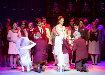 Versteckt, verkleidet, verheiratet