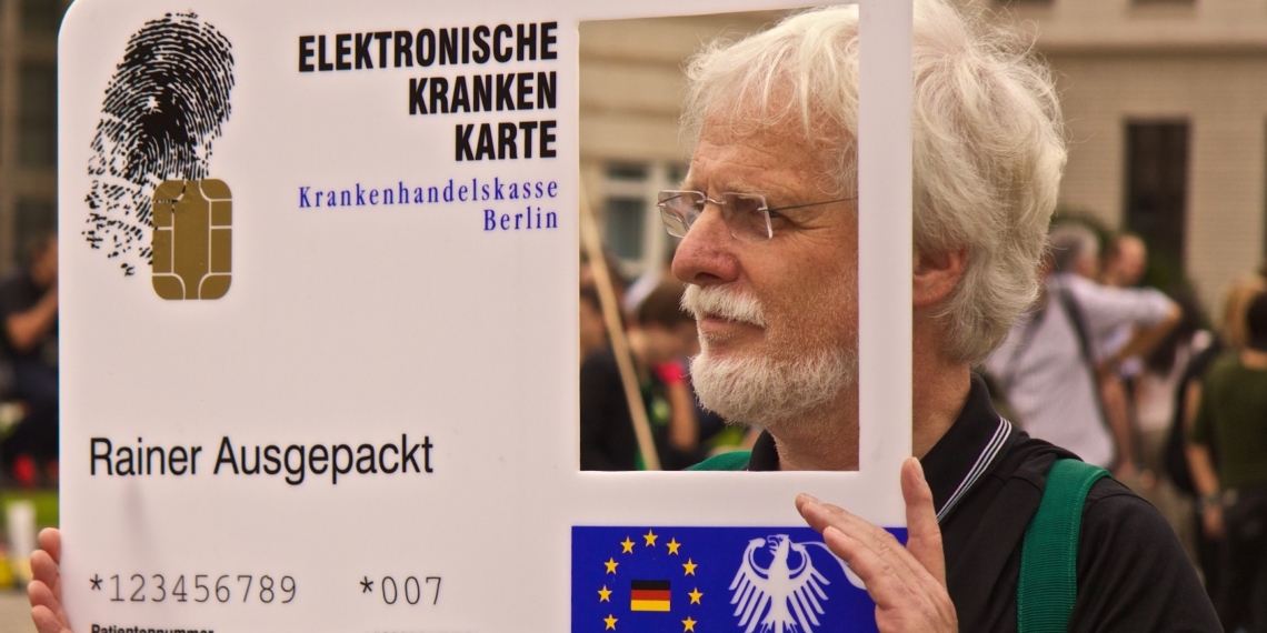 Mit der Chipkarte zum Arzt