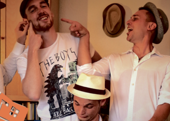 Fünf Hüte machen Musik