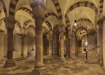 Teile des Doms neu datiert