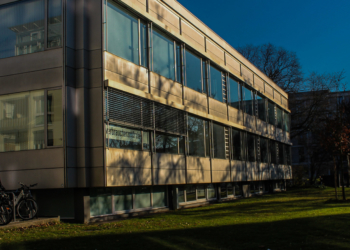 Ein Schluck Belletristik