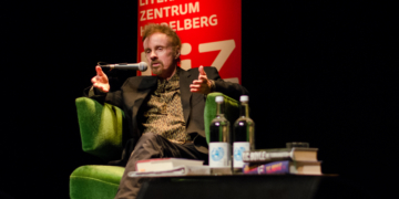 „The world’s turning into Scheiße“