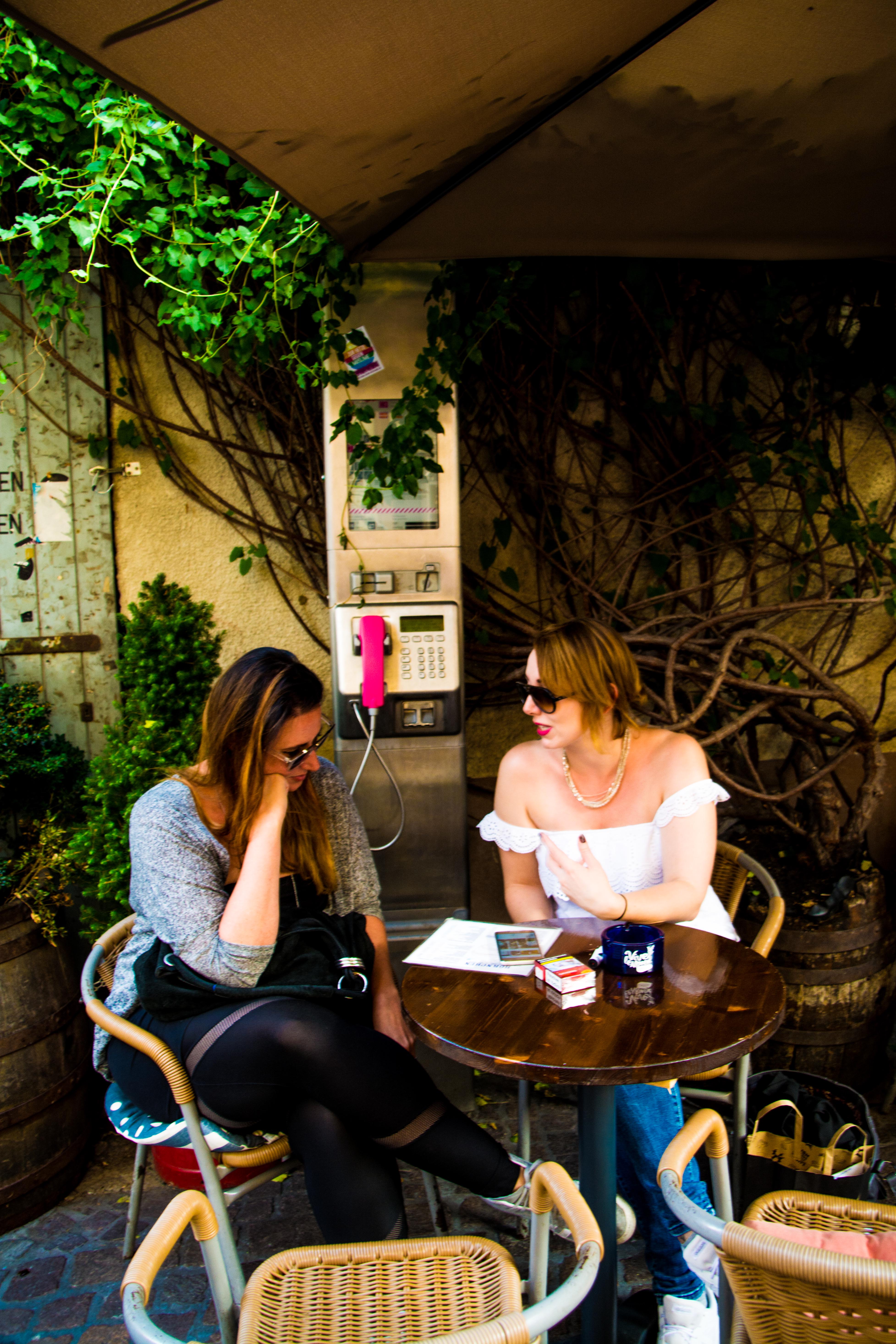 Kommentar: Nach Hause telefonieren