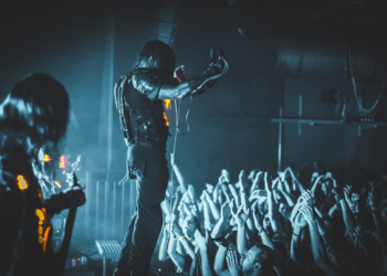 Spiel mir das Lied vom Weltuntergang