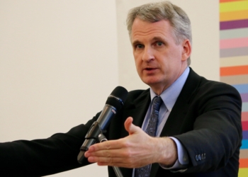 Starke Männer und Strohmänner