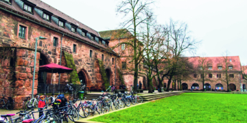 Immer noch nicht vom Tisch