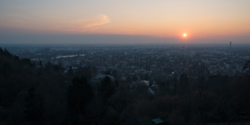 Radler im Studentengewächshaus