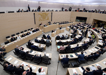 AfD will VS-Beitrag abschaffen