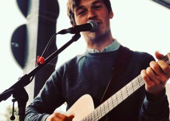 „Eine Mischung aus Chor und Karaoke“