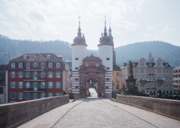 Der öffentliche Raum leert sich