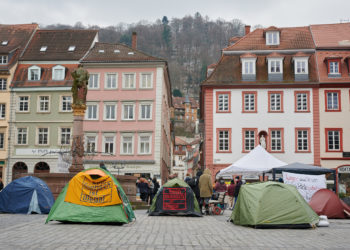 Das Protestcamp vor dem Heidelberger Rathaus. Foto: Nicolaus Niebylski