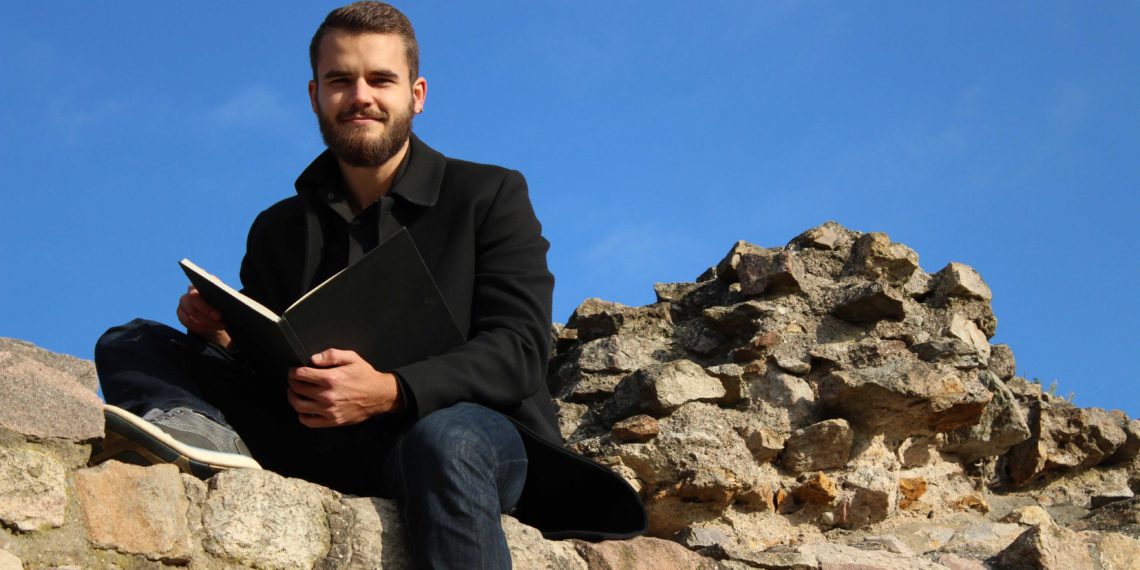 Vom fantasiereichen Studierenden zum selbstständigen Fantasy-Autor