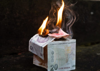 Existenzen in Flammen