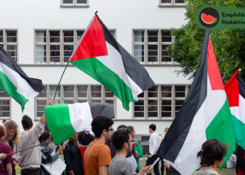 Schwarz, Grün, Wassermelonenrot