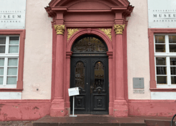 Altes Museum in Alter Uni 